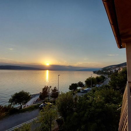 Iskra Appartement Senj  Buitenkant foto